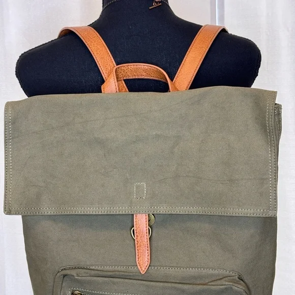 Billabong Backpack with Leather Strap Olive Green 17”x14” - Picture 12 of 13